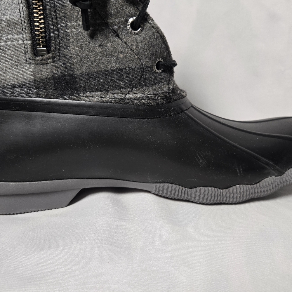 Sperry Saltwater Black and Charcoal Gray Plaid Women's Duck Boots NEW! - Picture 6 of 15